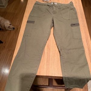 Never worn madewell green pants